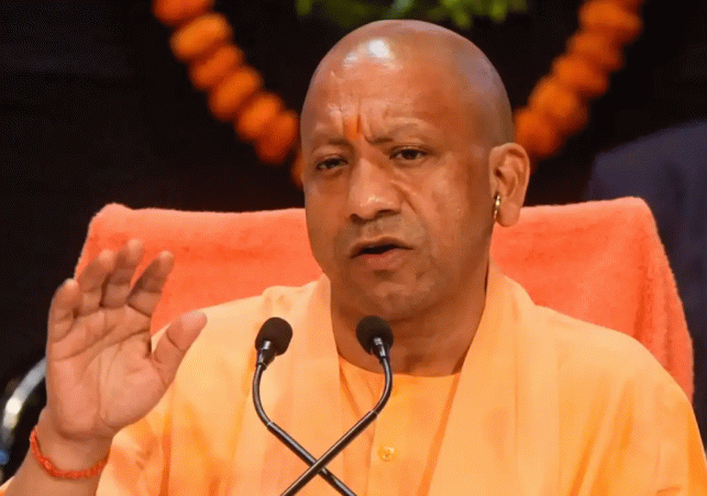 Late-Night Transfer of 40 IAS Officers in Uttar Pradesh