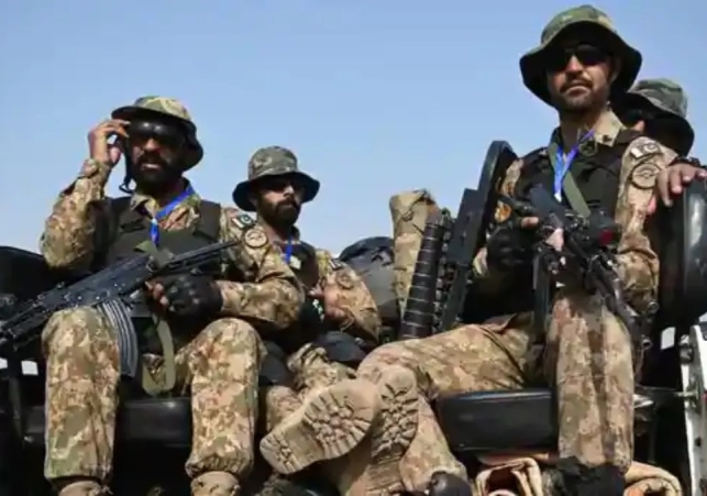 Pak Army