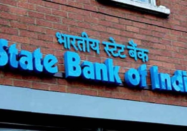 SBI में घर बैठे खोल सकते हैं खाता