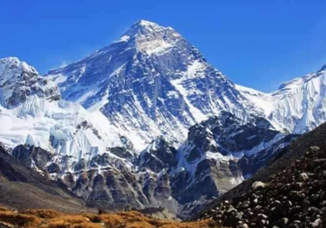 भारतीय महिला पर्वतारोही की मौत