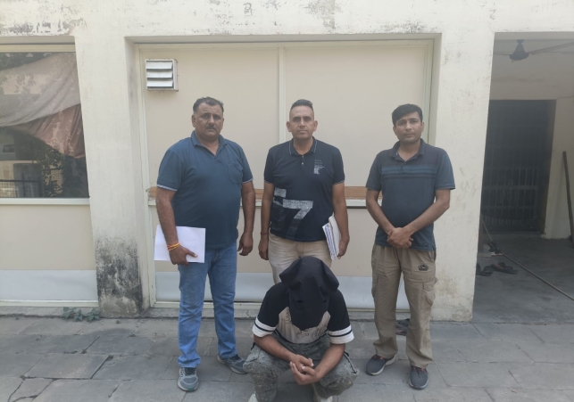 Smuggler who Brought Hashish from Himachal