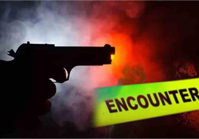Police Encounter with Chain Snatcher in Varanasi