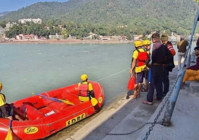 Old Man Drowned in Ganga