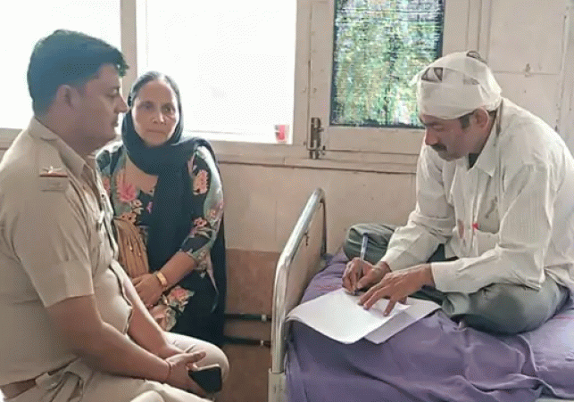 Bhiwani Teacher Attcked By Student