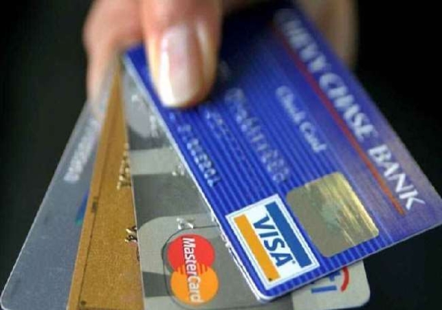 Debit और Credit Card से कैसे करें सुरक्षित लेनदेन