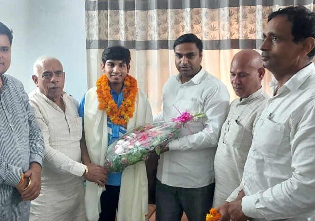 International shooter Anmol Jain welcomed in Faridabad