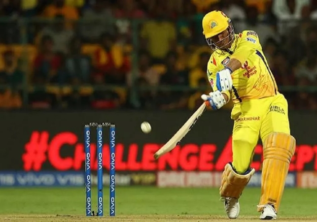 Injured MS Dhoni skips Training