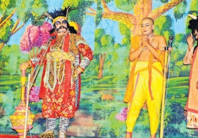 Four-day mythological drama festival begins