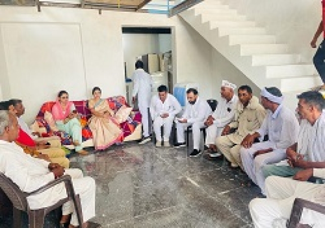 उकलाना महिला सम्मेलन में पहुंची अनु कादयान