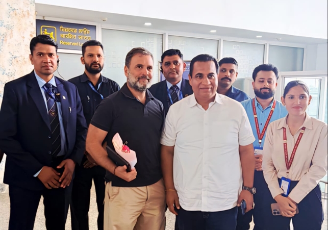 H.S. Lucky Pays Courtesy Visit to Rahul Gandhi