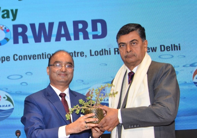 Inaugurates First Wave Conclave