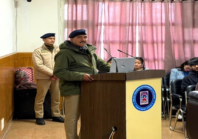 Encourage at least 5 students to stay away from drugs