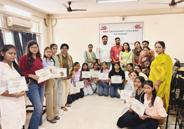 DAV Centenary College organised a bookmark making competition