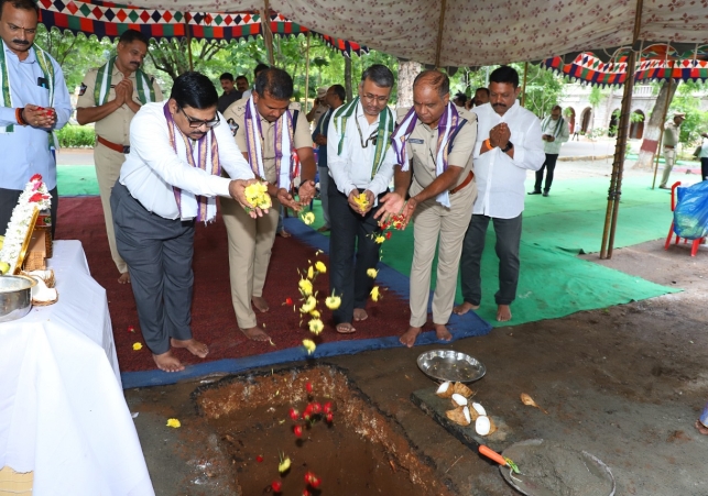 Foundation stone laid for VIT-AP new Grievance Cell Media Gallery