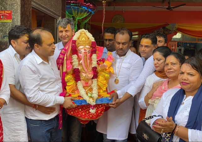 श्री गणपति मोहत्सव सभा द्वारा घघर में किया गया गणपति विसर्जन