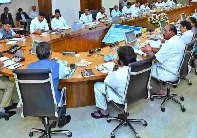 Houses for all Eligible Poor in the Cabinet