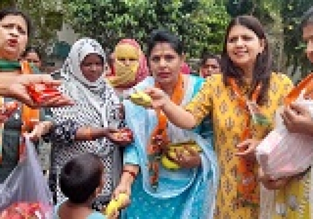 भाजपा महिला मोर्चा ने प्रधानमंत्री मोदी की माता का 100वां जन्म दिवस मनाया