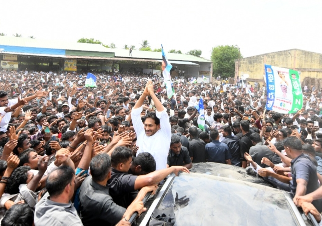 Former Chief Minister's visit got huge support from farmers