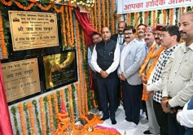 मुख्यमंत्री ने कुल्लू में किए 14.38 करोड़ की परियोजनाओं के लोकार्पण