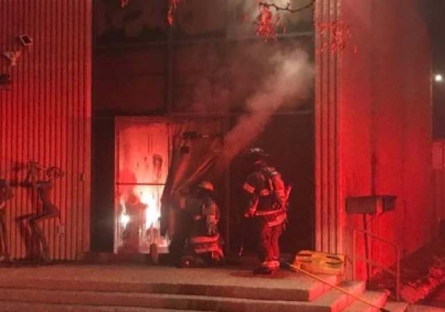 Man Dies in Fire at West Delhi Banquet Hall Near Moti Nagar