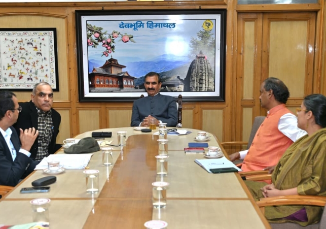 Chief Minister reviews HP-Ready project with World Bank Team