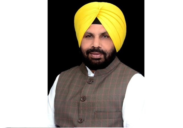 Energy Minister Harbhajan Singh E.T.O.