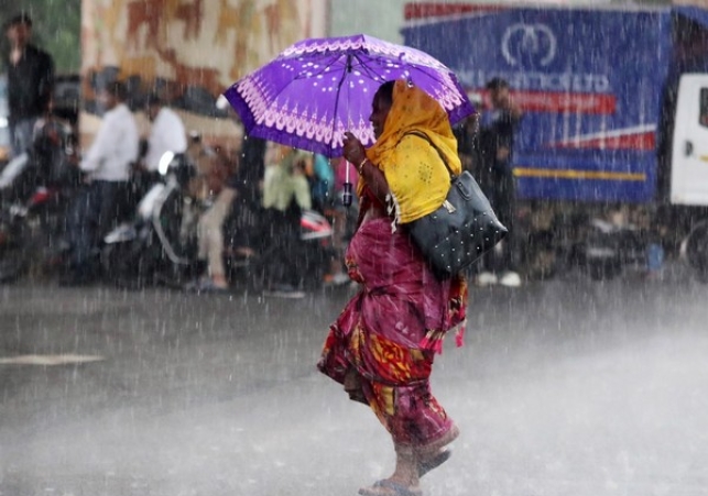 red alert in mumbai