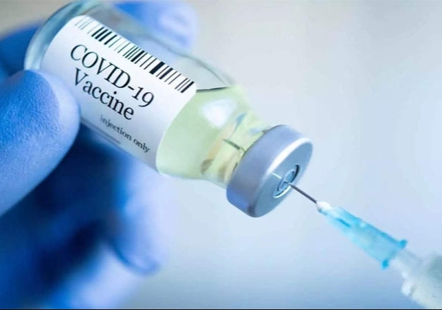 कोविशील्ड वैक्सीन से हो सकता है हार्ट अटैक-ब्रेन स्ट्रोक; कोर्ट में फार्मा कंपनी एस्ट्राजेनेका ने पहली बार कबूल की यह खामी, कोरोना में लगी थी