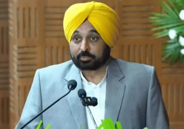 CM Bhagwant Mann Arrives in Delhi to Meet the President