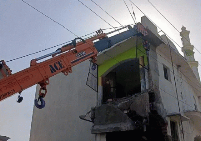 Bulldozer used on a Mosque in Sambhal