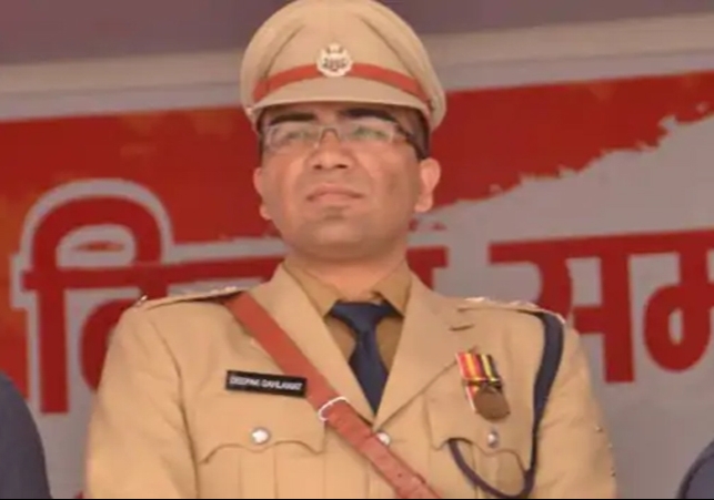 CBI Arrested Haryana IPS Officer Deepak Gahlawat Bribe Case