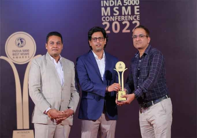 Neeraj Kumar receives India 500 CEO Award 2022 in Mumbai