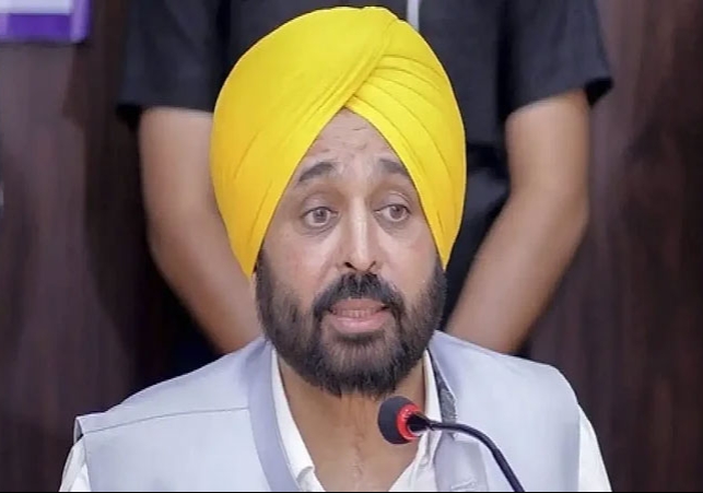 CM Bhagwant Mann Warns Officers And Announced Compensation For Houses