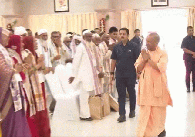 Farmers from Jewar take their first flight