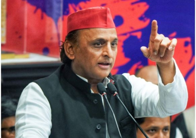 Akhilesh Attacks Yogi Government