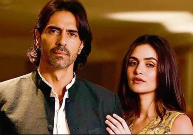 Arjun Rampal got engaged to his girlfriend Gabriella Demetriades