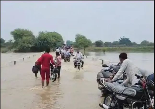Heavy rains in Hamirpur also caused loss of Rs 103.59 crore