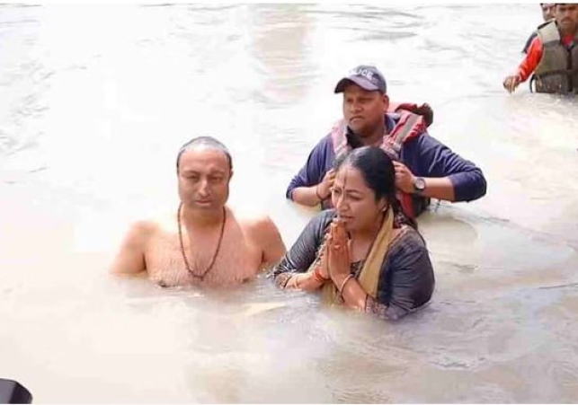 Delhi Chief Minister Rekha Gupta reached Harki Pauri