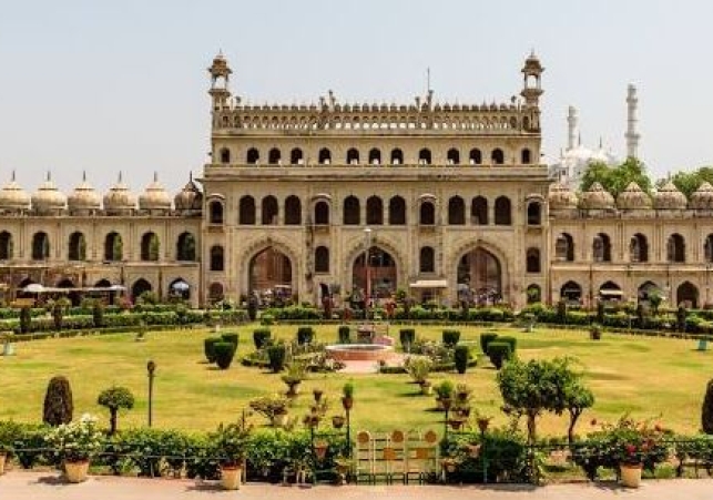 Uttar Pradesh Lags Behind In The special Intensive Revision Of Voter Lists