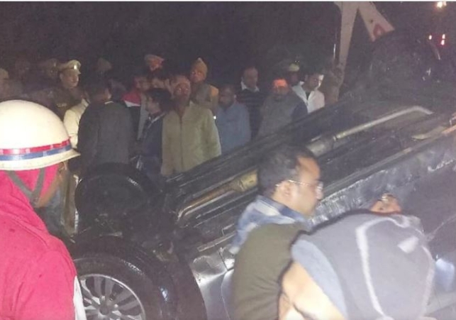 Lucknow Road Accident