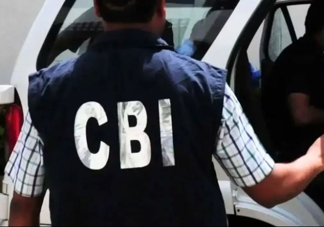 Lucknow CBI Action