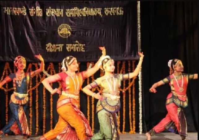 Scam in Lucknow's Bhatkhande Music University