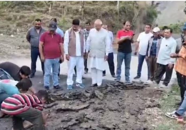 Chief Engineer PMGSY SN Singh sent to Dehradun