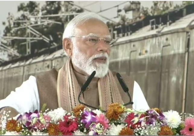 PM Modi's attack on Congress's Shirtless Protest