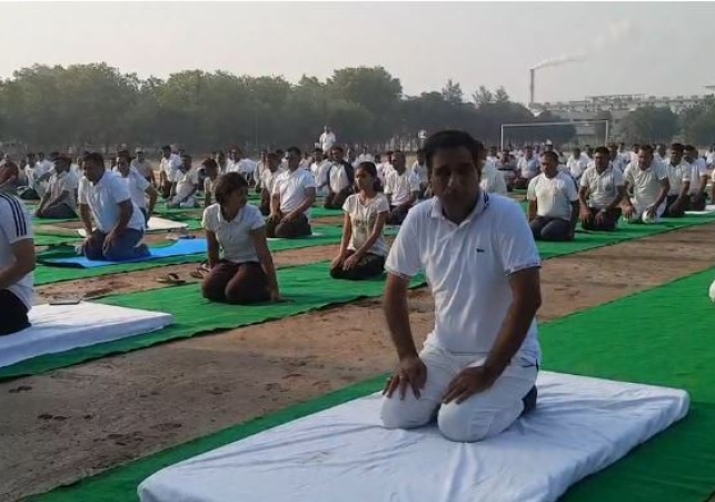 Policemen did Yoga