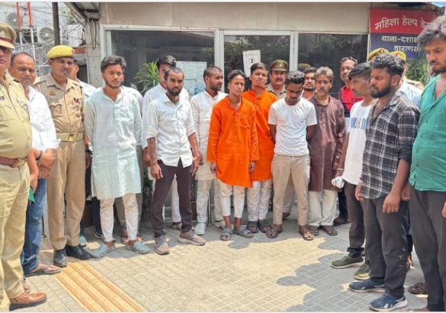 21 Fake Priests-Pandas Arrested