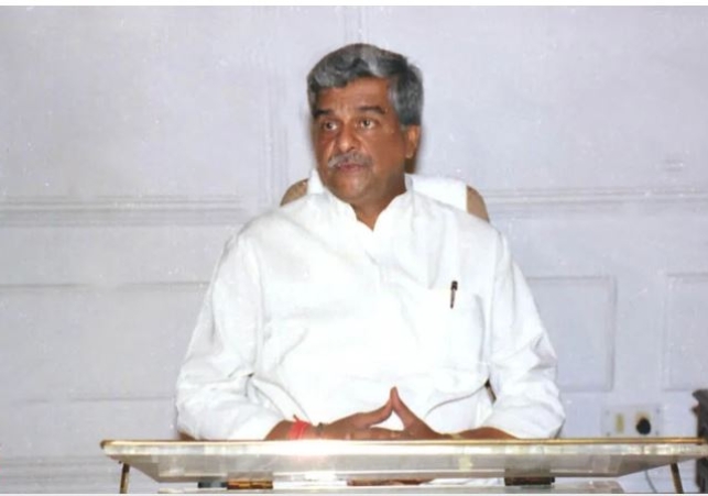 Senior Congress leader Shri Prakash Jaiswal Passed Away