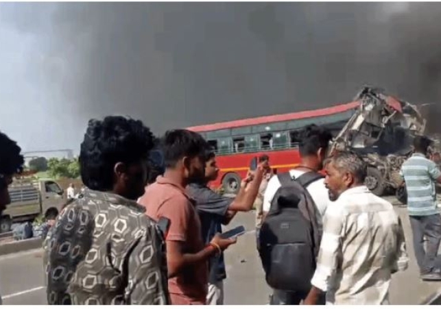 Surat Bus Accident Fire