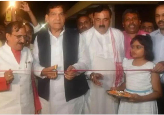 Power failure during Energy Minister's Program