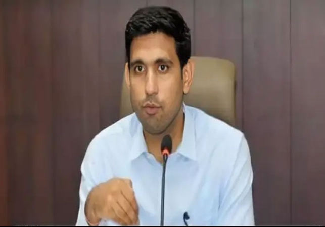Chandigarh Shops Close Order